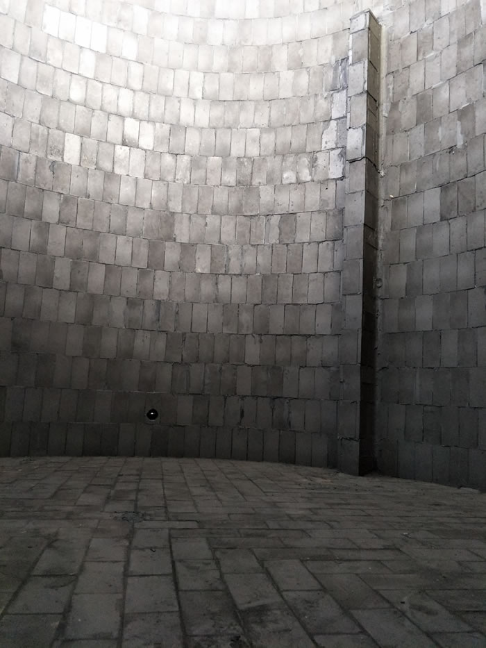 沁陽市恒瑞實業有限公司在磷酸氫鈣裝置中碳磚襯里施工